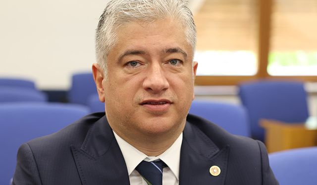 Sadullah Kısacık "35 Yaş Sınırı, Kamuda Çalışmak İçin Bekleyen Gençlerimize Hakarettir!"