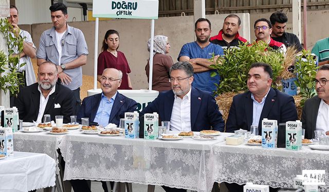 Bakan Yumaklı ve Vali Köşger, Adanalı Çiftçilerle Bir Araya Geldi