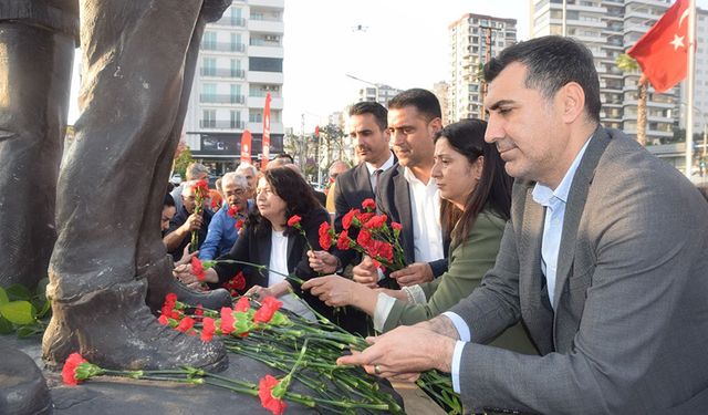 CHP Adana Teşkilatından "Üç Fidan" Anmasına Katılım