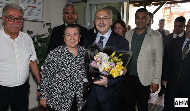 Vali Köşger'den "Bayram" Ziyaretleri