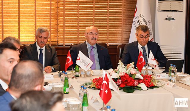 Vali Köşger, Düzensiz Göçle Mücadele Koordinasyon Toplantısı’na Katıldı