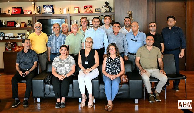 Muhtarlar Derneği’nden Çukurova Belediye Başkanı Emrah Kozay’a Ziyaret