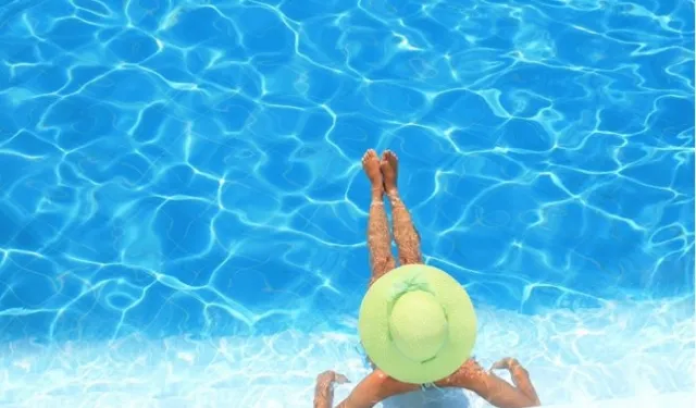 Havuzdan Sonra Mayonuzu Değiştirin! Enfeksiyon Sebebi Olabilir