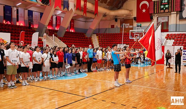 Vali Köşger, Basketbol Türkiye Ligi Açılışına Katıldı