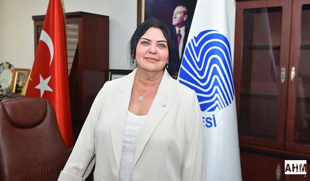 Hasibe Akkan'dan "30 Ağustos Zafer Bayramı" Mesajı