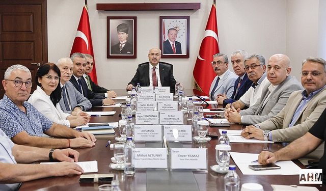 Karataş Tarıma Dayalı İhtisas Bölgesi İçin Toplandılar
