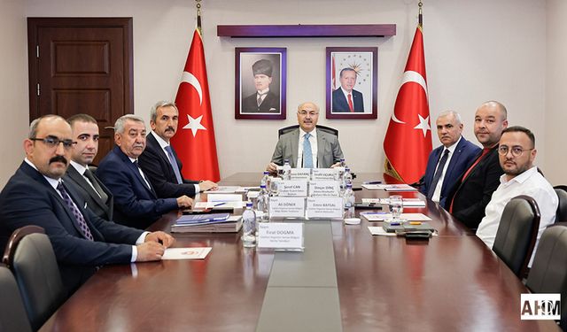 Ceyhan Organize Sanayi Bölgesi Yönetim Kurulu Toplantısı Gerçekleştirildi