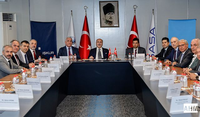 Adana'da İl İstihdam ve Mesleki Eğitim Kurulu Toplantısı Gerçekleştirildi