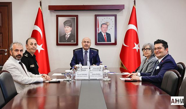 Vali Köşger’den “Sahte Kütüphane” Uyarısı: Gençlerin Eğitim Ortamı Korunacak