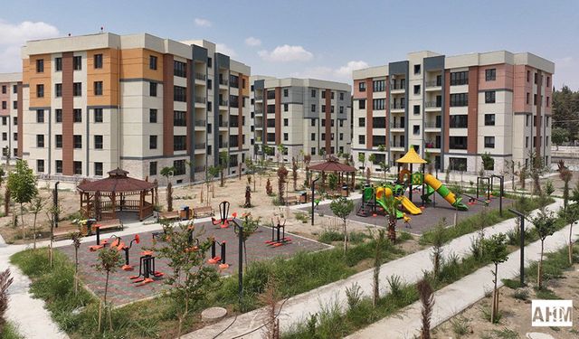 Adana’da 11 Bin 367 Konut Teslim Edildi, 12 Bin 522 Bağımsız Bölüm Daha Tamamlanacak