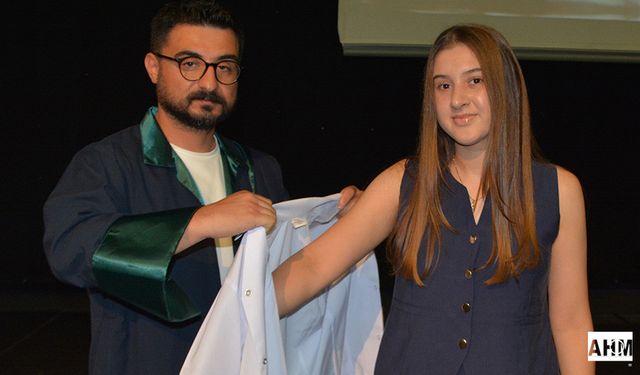 Doktor Adayları "Beyaz" Önlüklerini Giydi