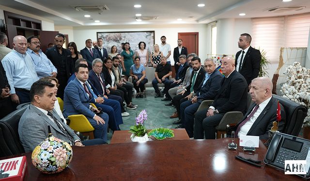 Ümit Özdağ’dan Seyhan Belediyesi’ne Destek Ziyareti