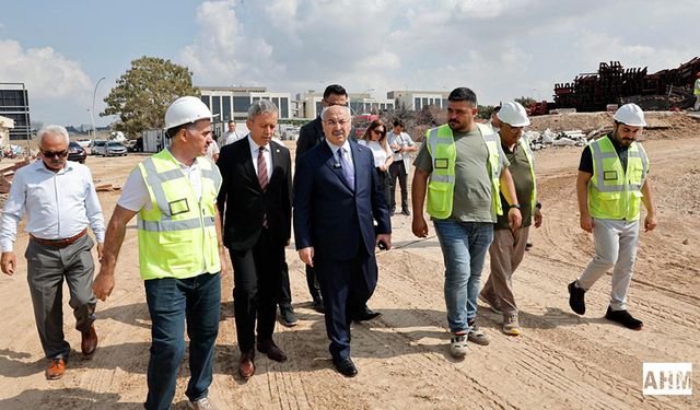 Vali Köşger Yurt İnşaatında İnceleme Yaptı