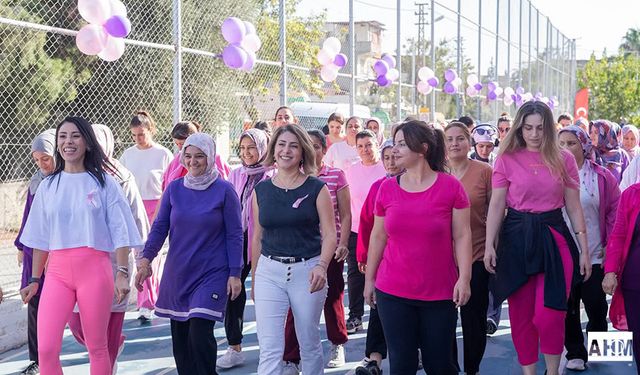 Seyhan Belediyesinden Erken Teşhis İçin Farkındalık Yürüyüşü