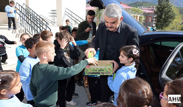 Başkan Ali Avan, Sınıf Başkanı Sarı'nın Sözünü yerde Bırakmadı