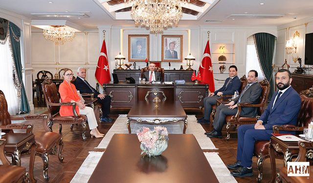 Adana Barosu Yönetimi’nden Vali Köşger’e Ziyaret