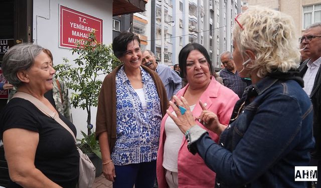 Başkan Vekili Akkan, Yenibaraj Mahallesi'nde Vatandaş ve Esnafla Buluştu