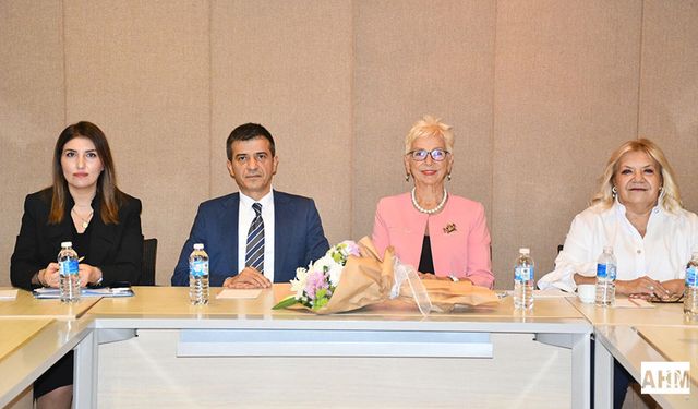 Kadın İstihdamı İçin İŞKAD-İŞKUR İşbirliği Gelişecek