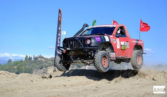 Büyükşehir Destekli Akdeniz Off-Road Kupası’nda Şehitlere Saygı