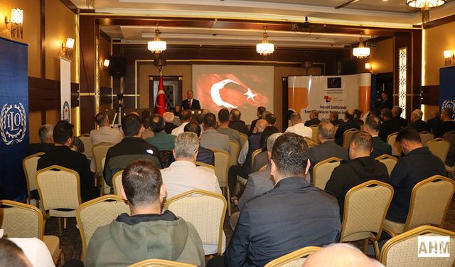 Ağar "Sendikanın Olmadığı Yerde İşçinin Hakkı Da, Söz Hakkı Da Olmaz"