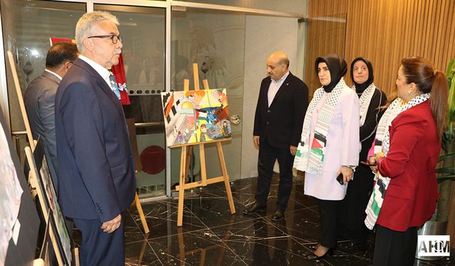 Eğitim Bir Sen'den "Gazze Kadınları Kalbimizin Sesi" Toplantısı