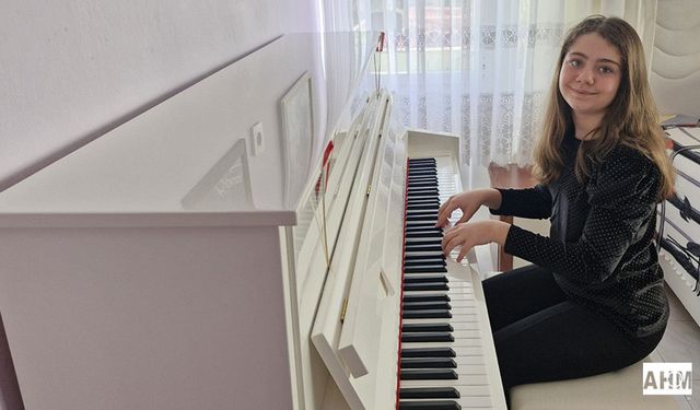 10 Kasım’da “Premier”ini ÇSG Çukurova Okulu’nda Piyanoyla Seslendirecek