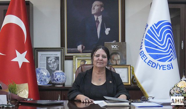 Hasibe Akkan “Eğitimin Neferlerine Minnettarız”