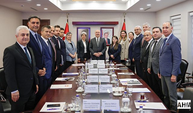 “Kadının Güçlenmesi Eylem Planı” Toplantısı: Vali Köşger’den Fırsat Eşitliği Vurgusu