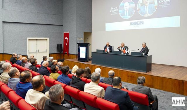 ASKON, "Küresel Dönüşüm Sürecinde Adana Sanayisi" Konferansı verdi
