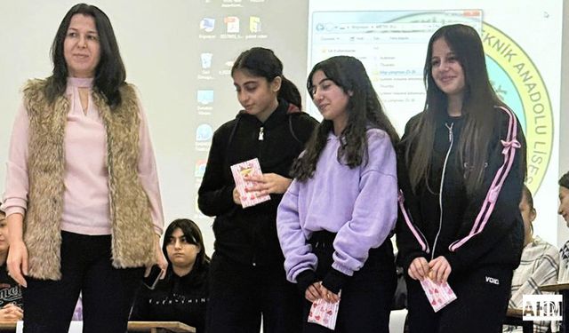 İsmet İnönü MTAL'nin Kızları Bilgilerini Yarıştırdı