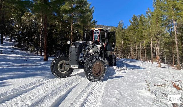 Pozantı’da Karla Mücadele Aralıksız Sürüyor