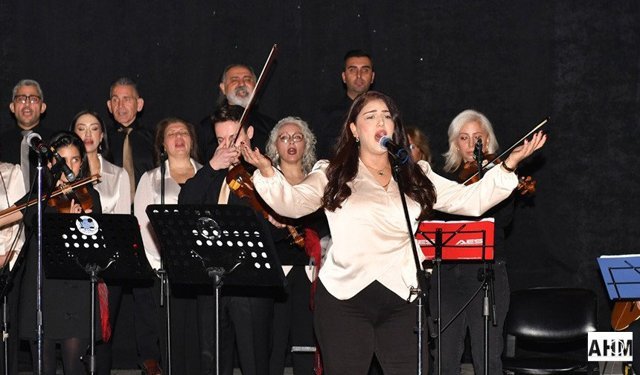 "Mucize" Müzik Topluluğu Büyüledi!