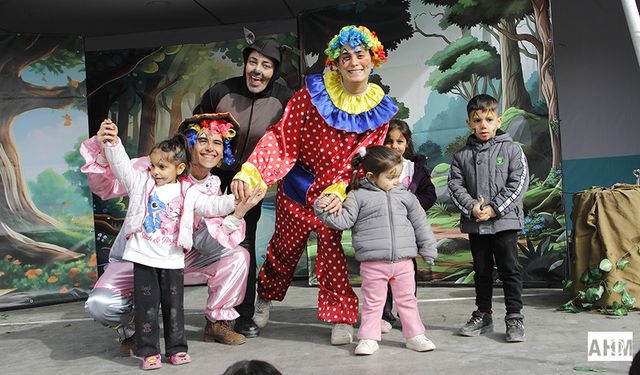 Yüreğir Belediyesinde "Ara Tatil Çocuk Şenliği" İle Renklendi
