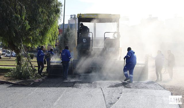 Yüreğir Belediyesi’nden Levent Mahallesi’nde Asfalt Mesaisi