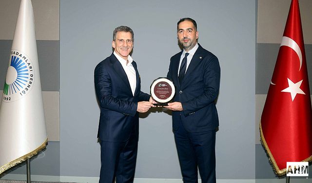 Belirsizlikte Yol Haritası Çukurova GİAD’da Çizildi