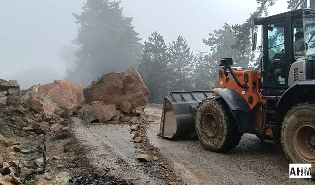 Feke’de Afet Sonrası Çalışmalar Sürüyor