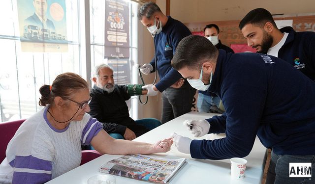 Çukurova'da Emeklilere Sağlık Taraması