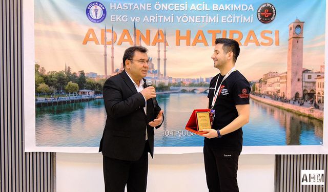 Adana'da "Sağlık Ordusu"na Kritik Eğitim
