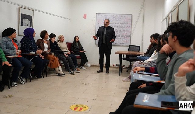 Başkan Kozay "Sanatla Güçlenen Bir Çukurova İnşa Ediyoruz"