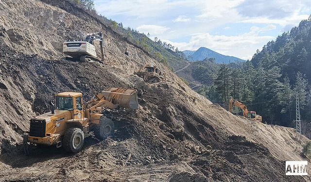 Adana Büyükşehir Belediyesi’nden Feke’de Heyelan Müdahalesi