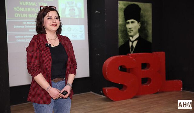 ÇÜ, Bilim İletişimi Ofisi Dijital Oyun Bağımlılığına Karşı Bilim Kafe Etkinliği Düzenledi