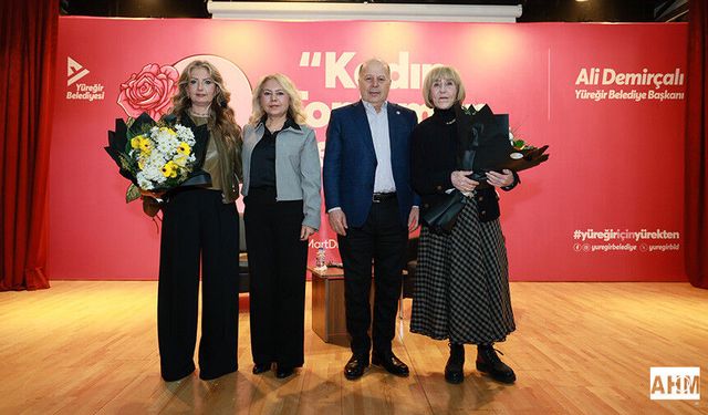 Yüreğir Belediyesinden "Kadın" Konferansı