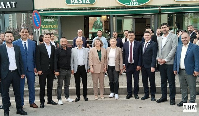 Başkan Umut Şimşir Anahtar Parti Çukurova’da Güven Tazeledi