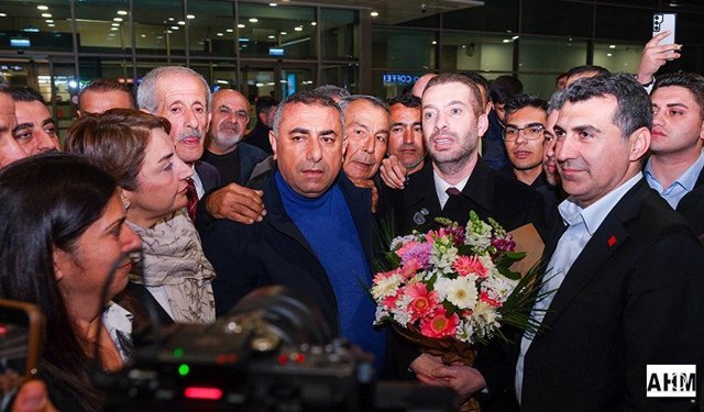 CHP Adana İl Başkanı Tanburoğlu’ndan Aydar’a Havalimanında Karşılama