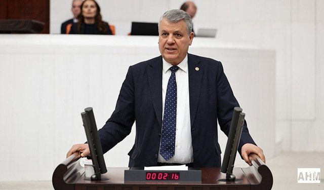 Ayhan Barut'tan Okullardaki Vahşete Tepki