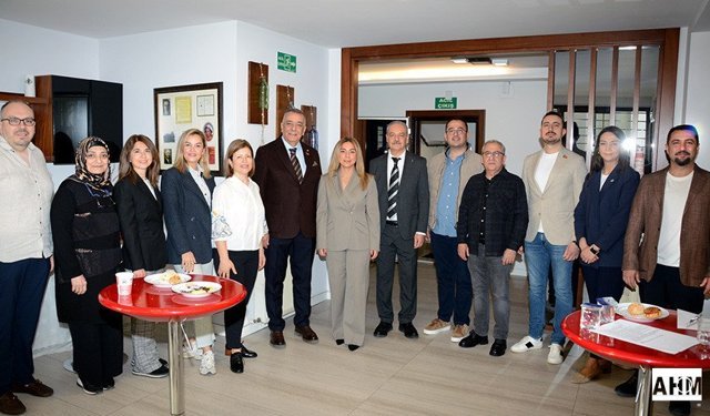 Adana Diş Hekimleri Odası 21. Genel Kurul ve Seçimlerini Tamamlandı