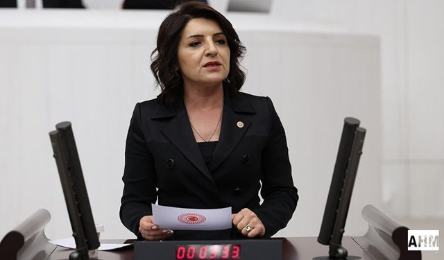 CHP’li Gülcan Kış “Ev Kadınlarını Oyalamayı Bırakın, Haklarını Teslim Edin”