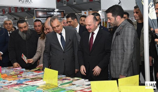 Kitap Fuarı 107 Bin 800 Ziyaretçiyi Ağırladı