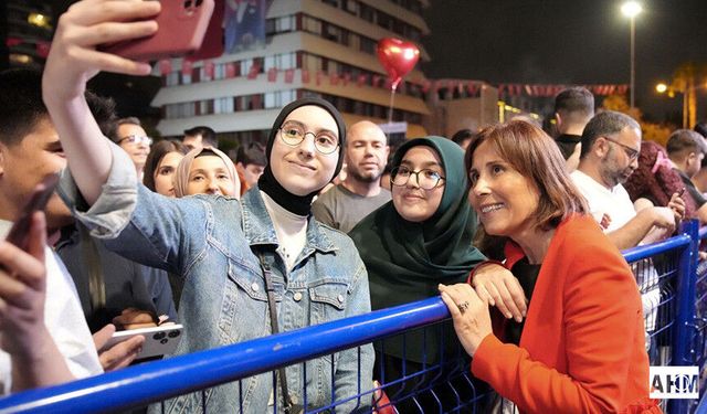 Oya Tekin “19 Mayıs, Teslim Olmayan Bir Halkın Adıdır”