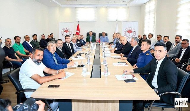 Adana’da Su Ürünleri Sektörü Masaya Yatırıldı